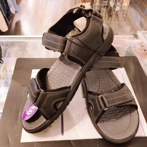 Khombu Shoes Khombu Mens Strap Sandals Poshmark